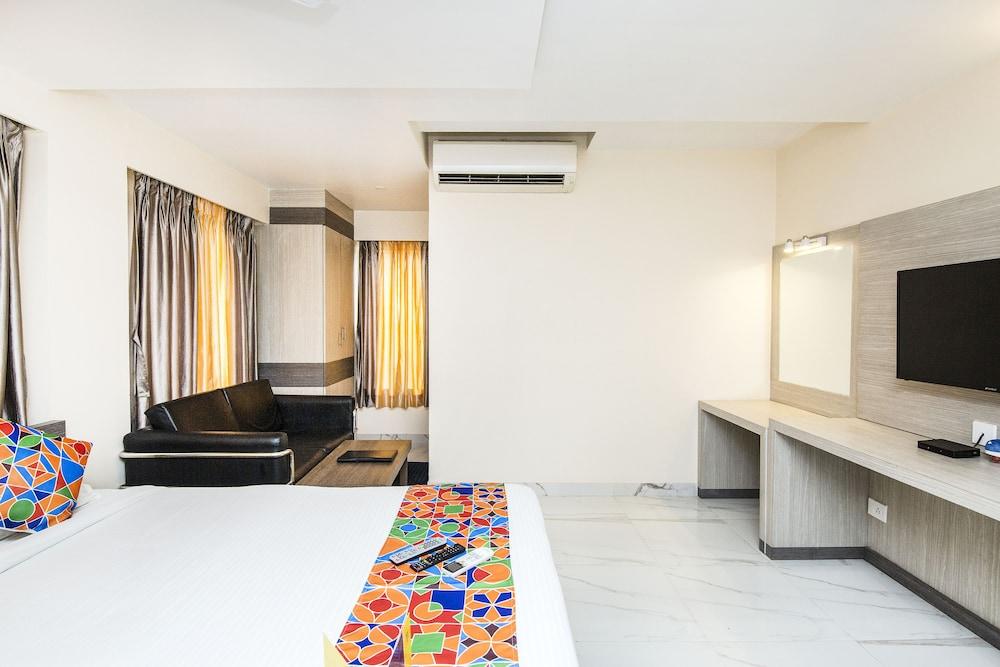 FabHotel Shivangan - Room
