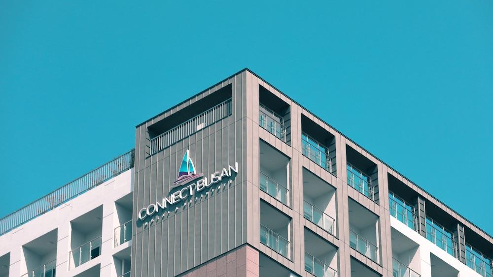 Connect Busan Hotel & Residence - Featured Image