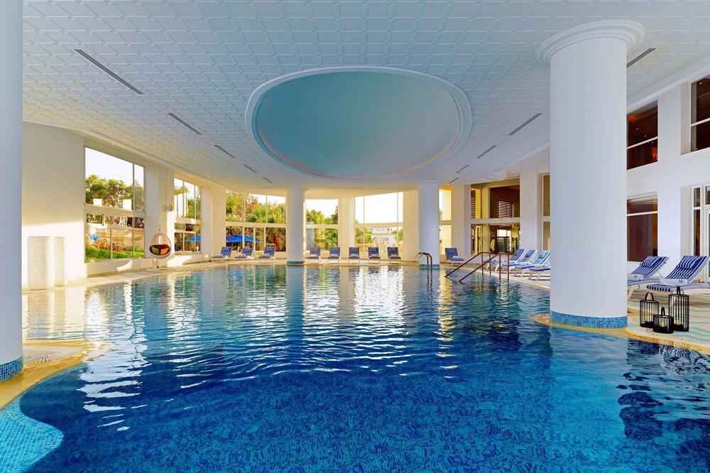 Sheraton Tunis Hotel - Pool