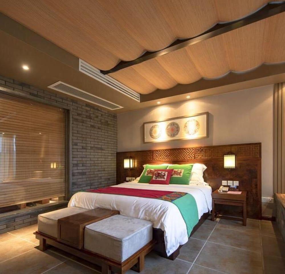 Guilin Hantang Xinge Hotel Two Rivers and Four Lakes Branch - Room