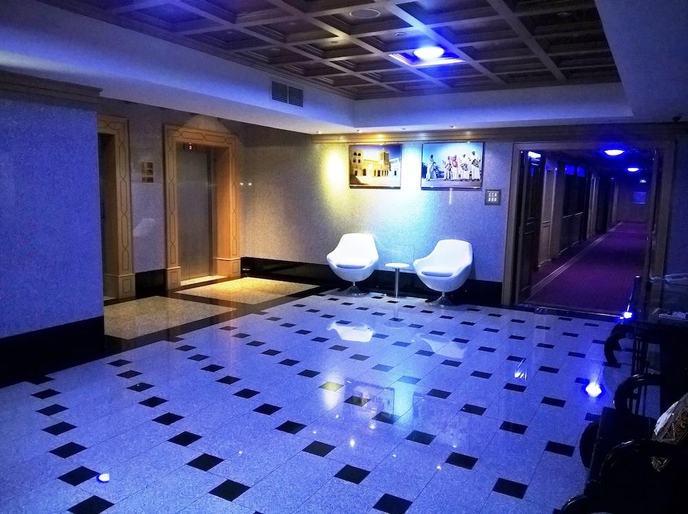 فندق سويس انترناشونال بالاس المنامة - Lobby Sitting Area