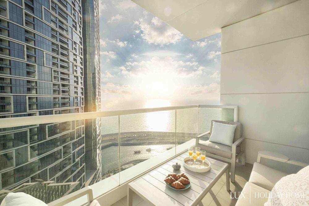 LUX | The JBR Beach Sea View Suite - Featured Image