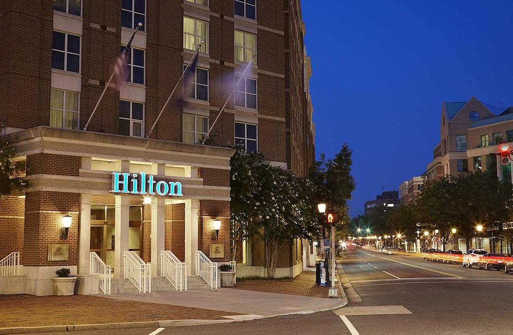 Hilton Alexandria Old Town - Featured Image
