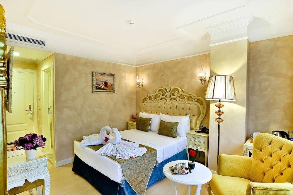 Edibe Sultan Hotel - Room