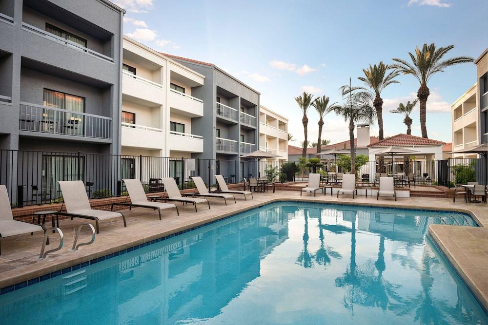 Courtyard by Marriott Phoenix Mesa - Pool