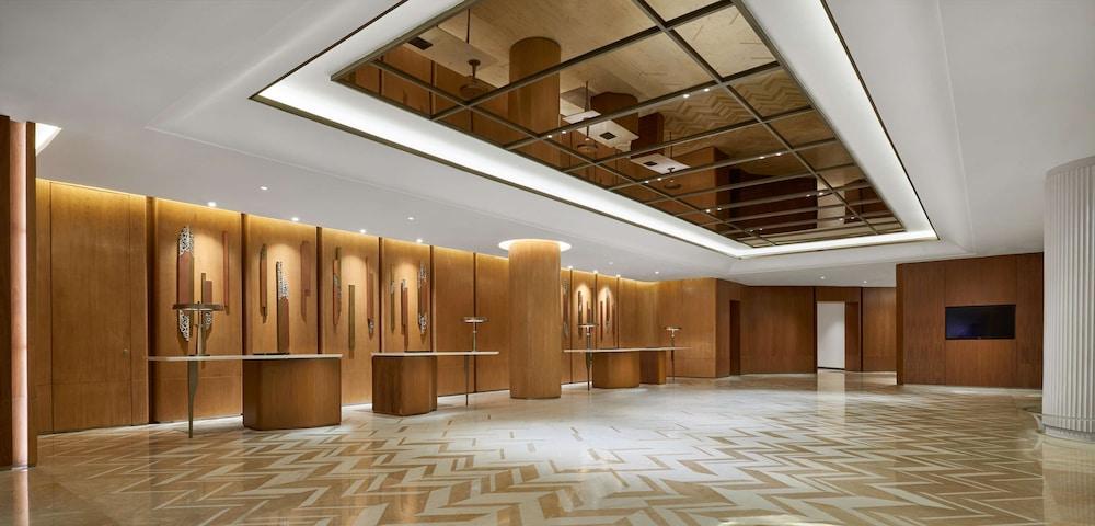 Grand Hyatt Jakarta - Lobby