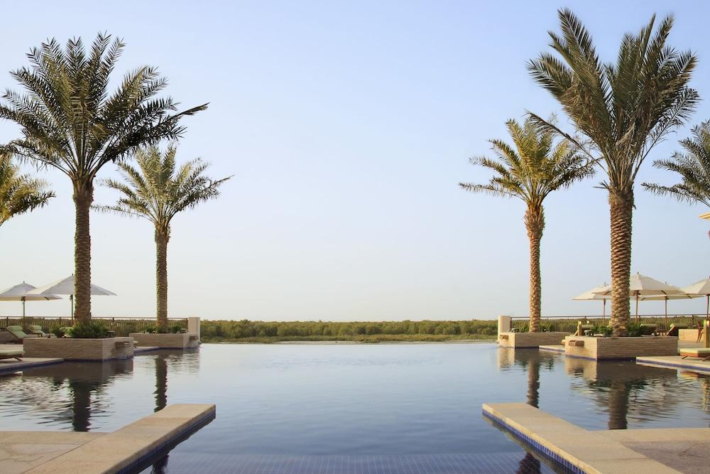 فندق أنانتارا إيسترن مانجروف أبو ظبي - Infinity Pool