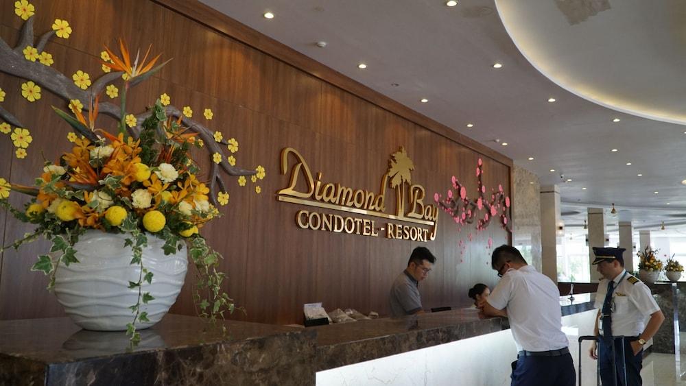 Diamond Bay Condotel - Resort Nha Trang - Check-in/Check-out Kiosk