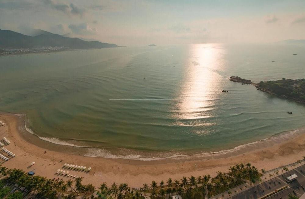 HoliA Nha Trang - Beach