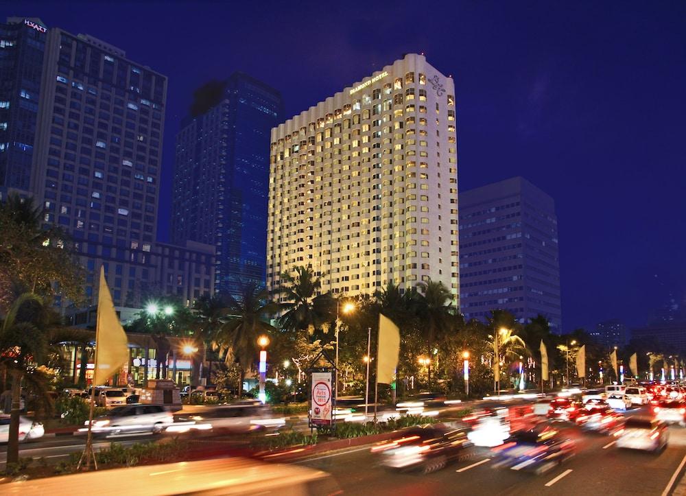 Diamond Hotel Philippines - Featured Image