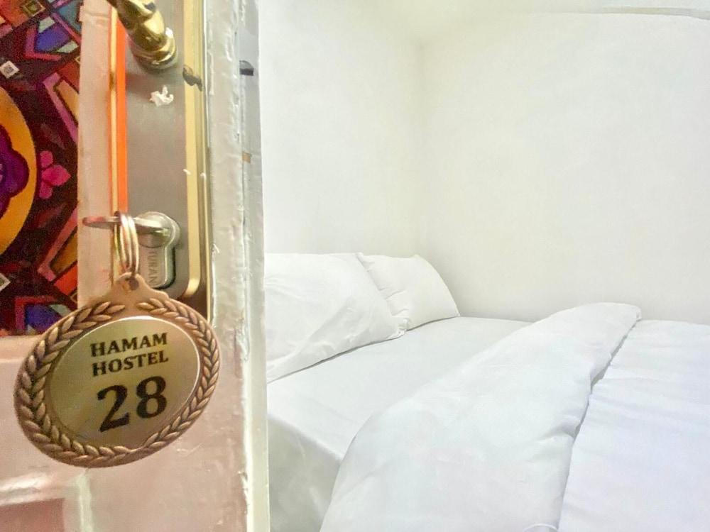 Hamam Hostel 1469 - Room
