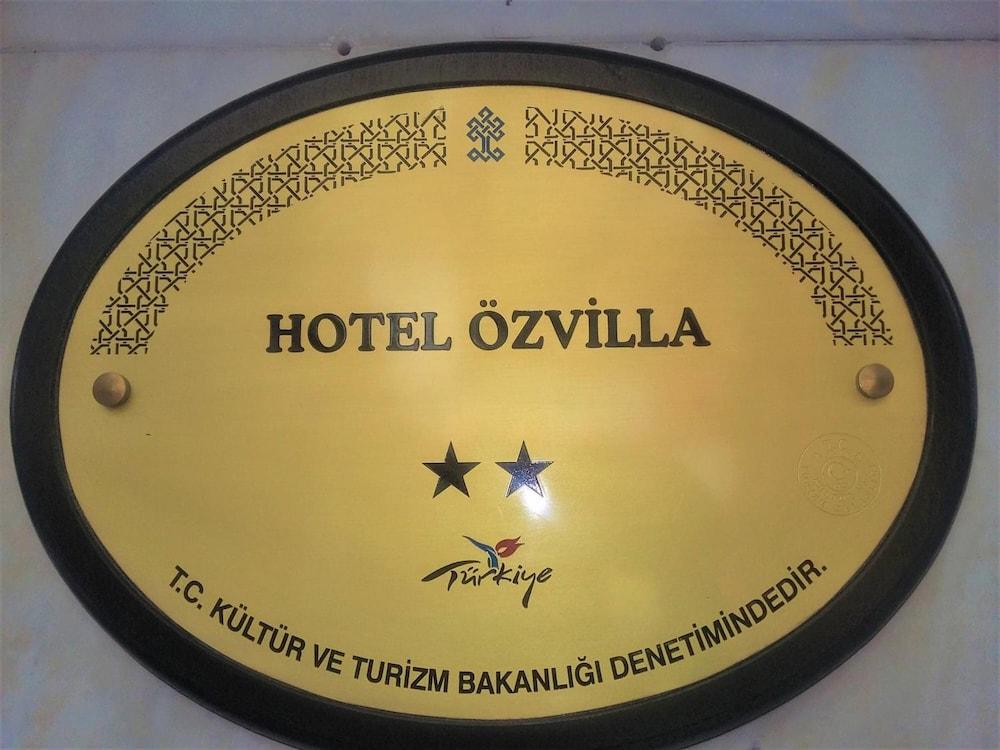 Hotel Oz Villa - Interior