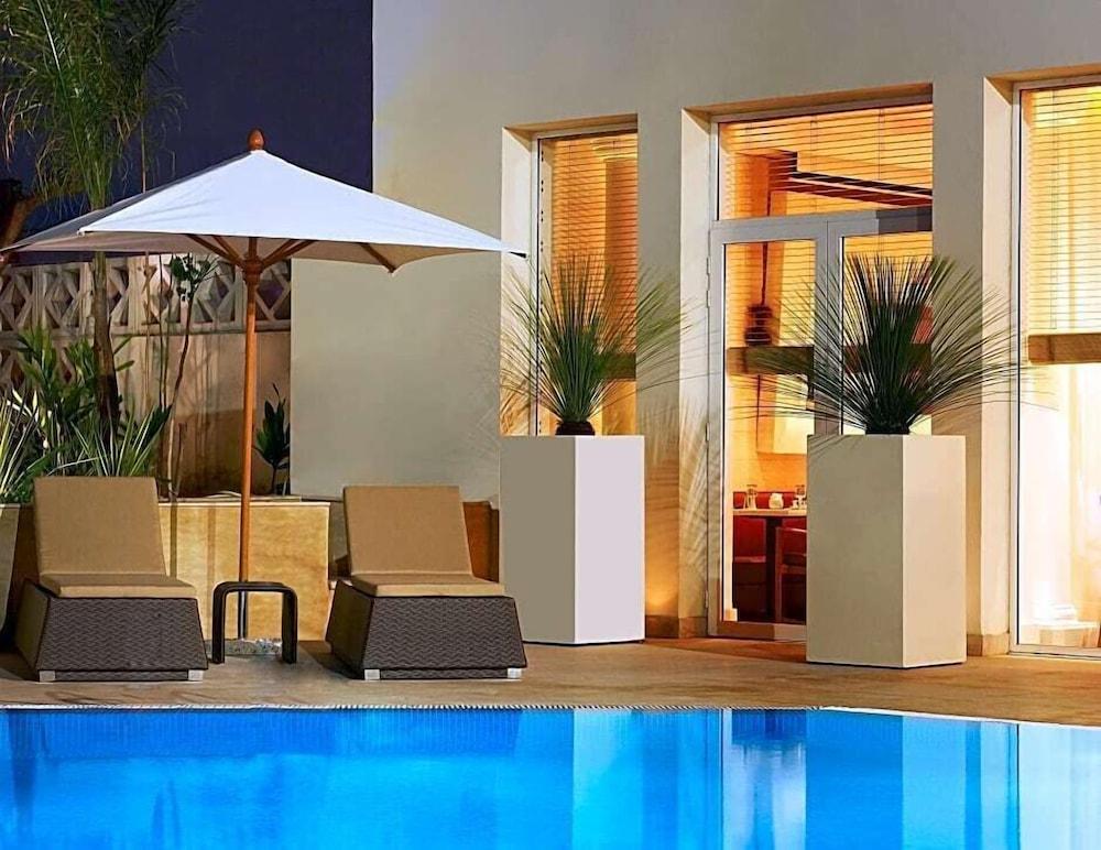 Sheraton Casablanca Hotel & Towers - Outdoor Pool
