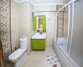 Ottoman Prince Hotel - Bathroom