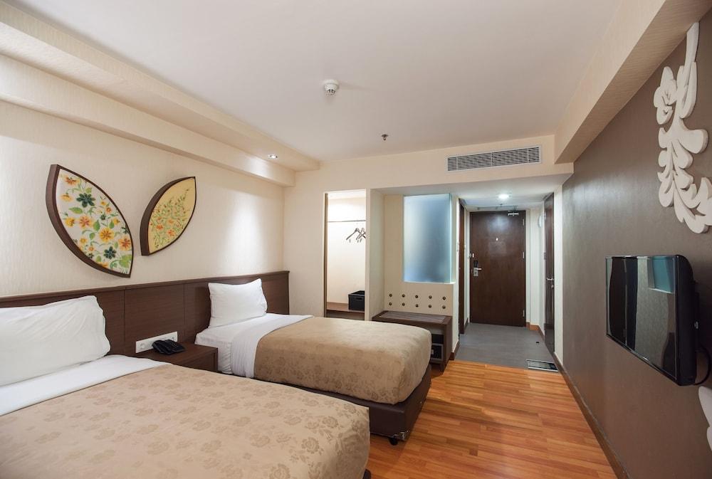 The Atanaya Hotel Bali - Room