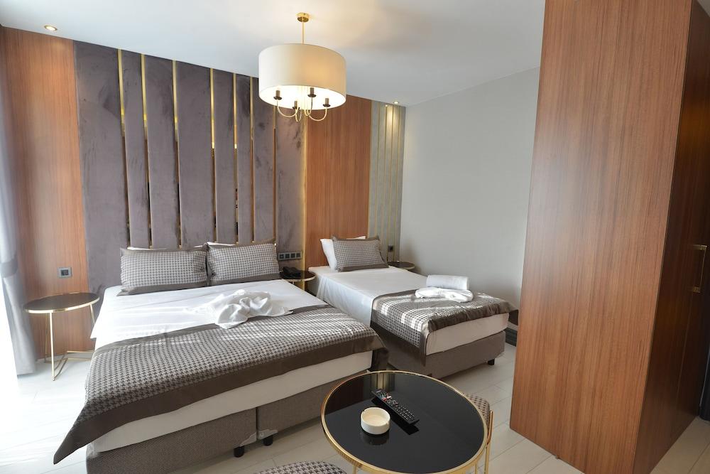 Santra Hotel - Room