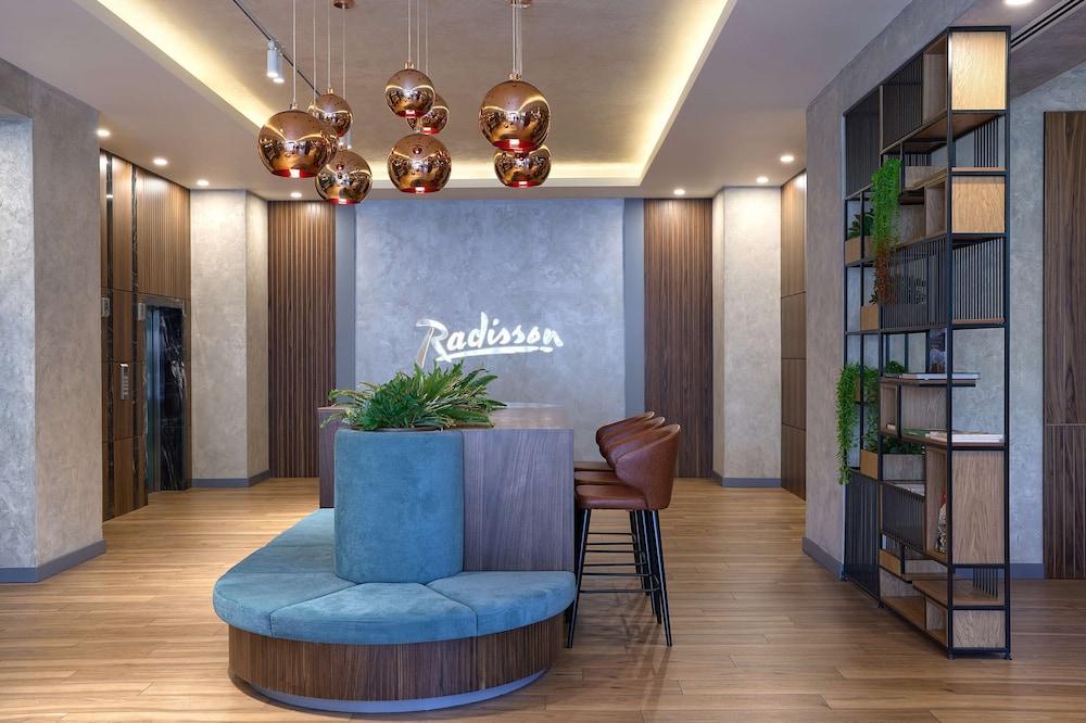 Radisson Hotel Baku - Lobby