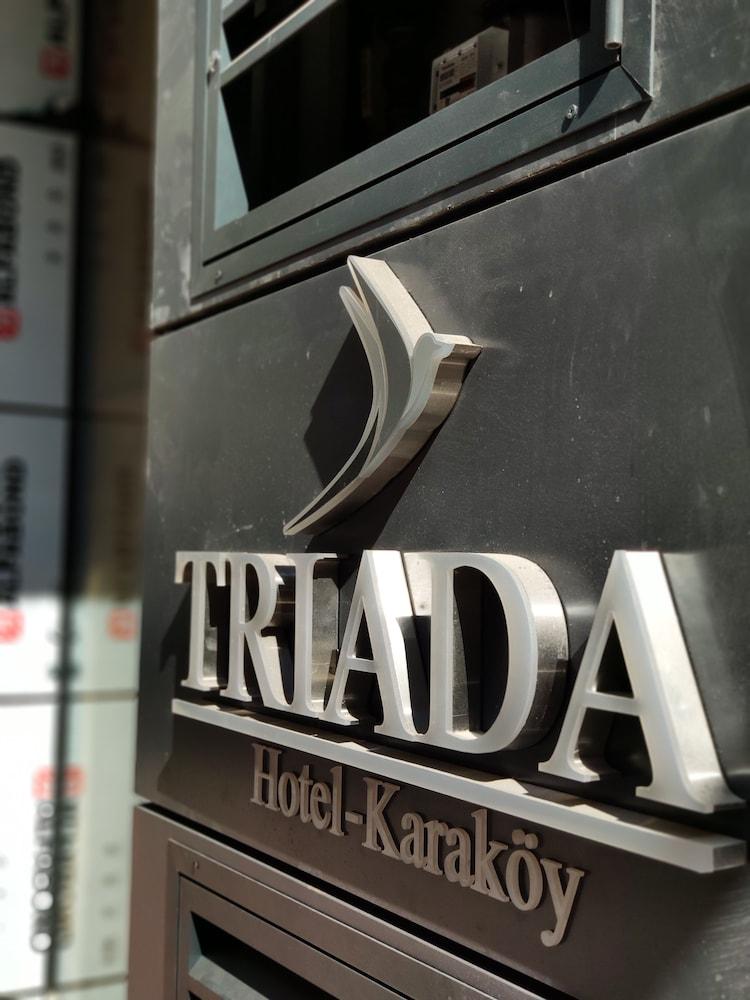Triada Hotel Karakoy - Exterior detail