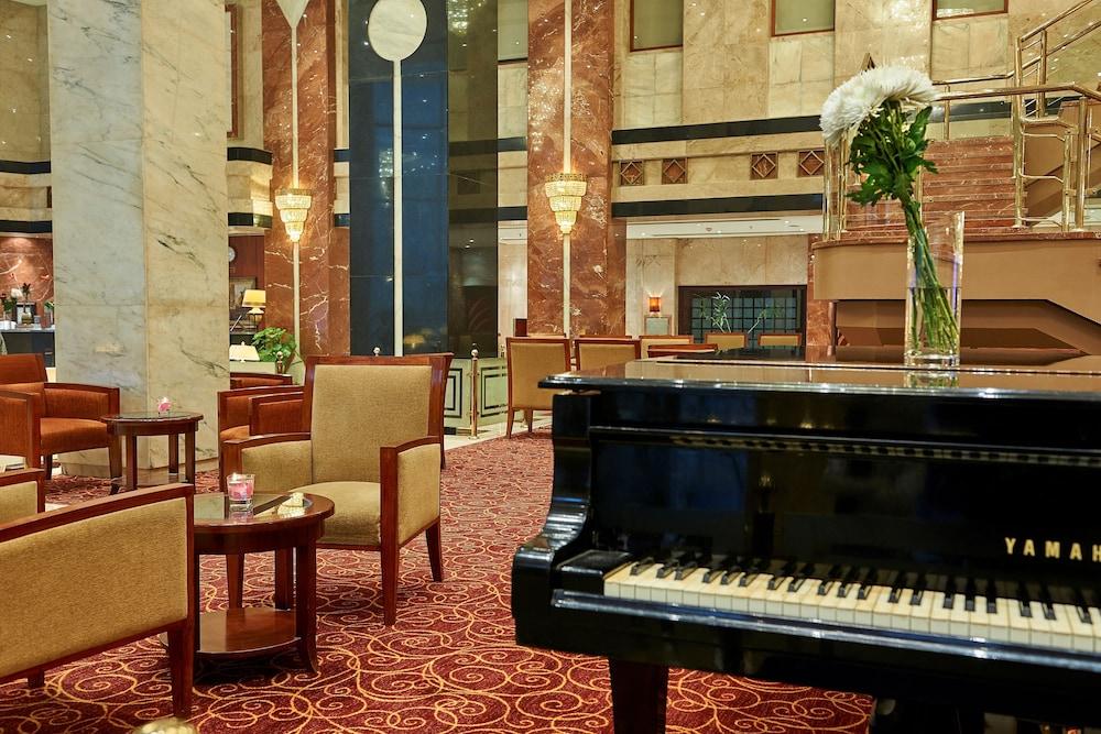 فندق سفير القاهرة - Lobby Sitting Area