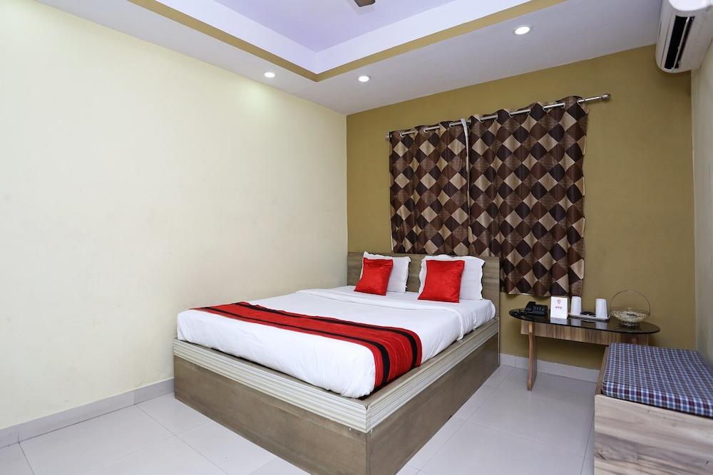 OYO 5718 Pratiksha Guest House - Room