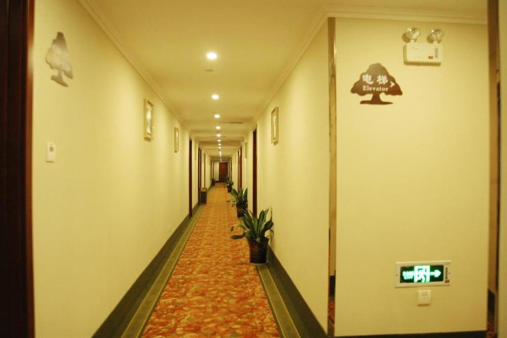 GreenTree Inn GuiLin LinGui District JinShan Square JinShui Road Express Hotel - Interior