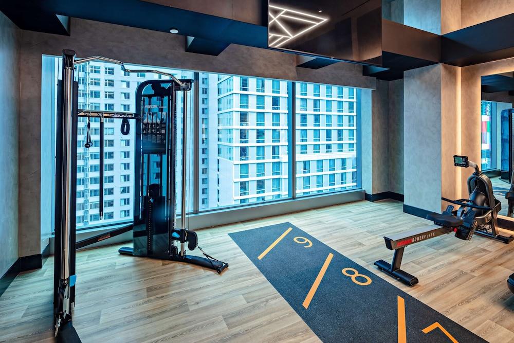 Tempo by Hilton New York Times Square - Fitness Facility