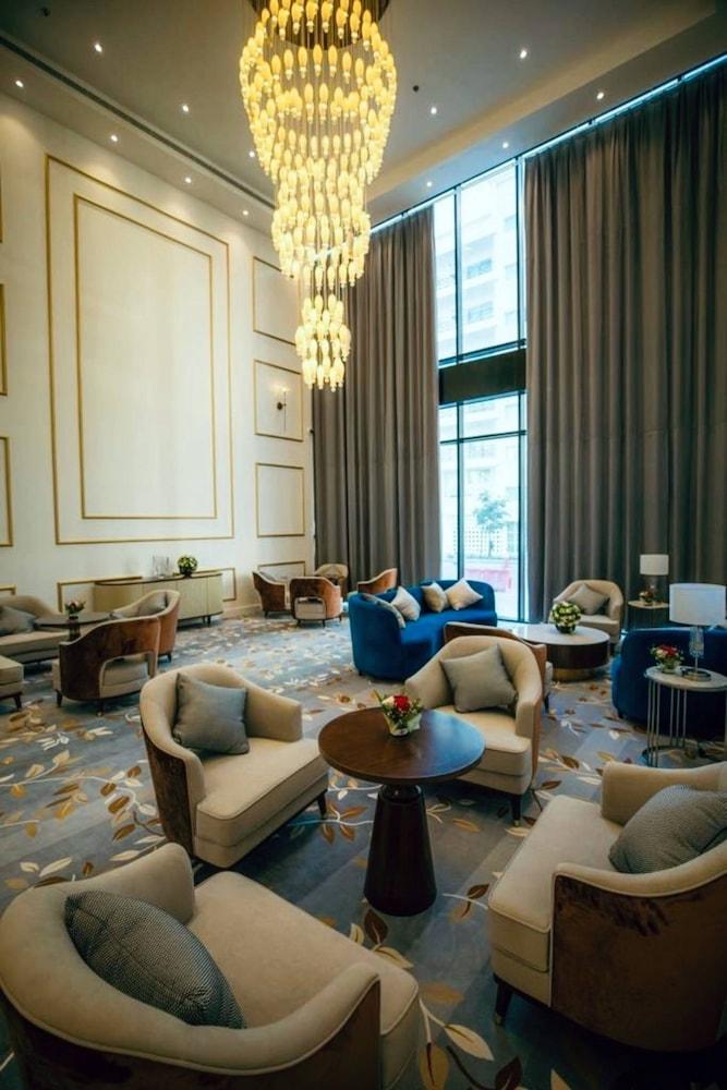 Royal Sherao Hotel - Lobby Sitting Area