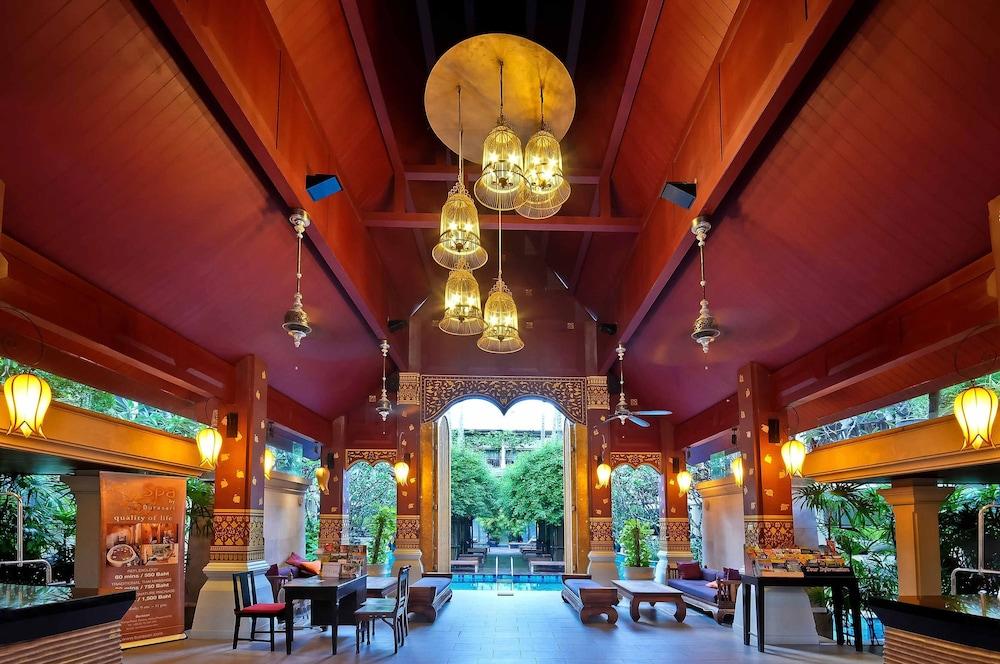 Burasari Phuket Resort & Spa - Interior Entrance