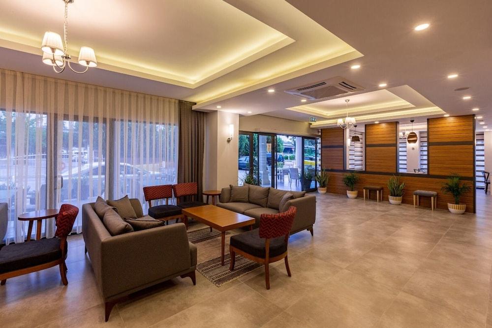 Business Hotel Antalya - Lobby