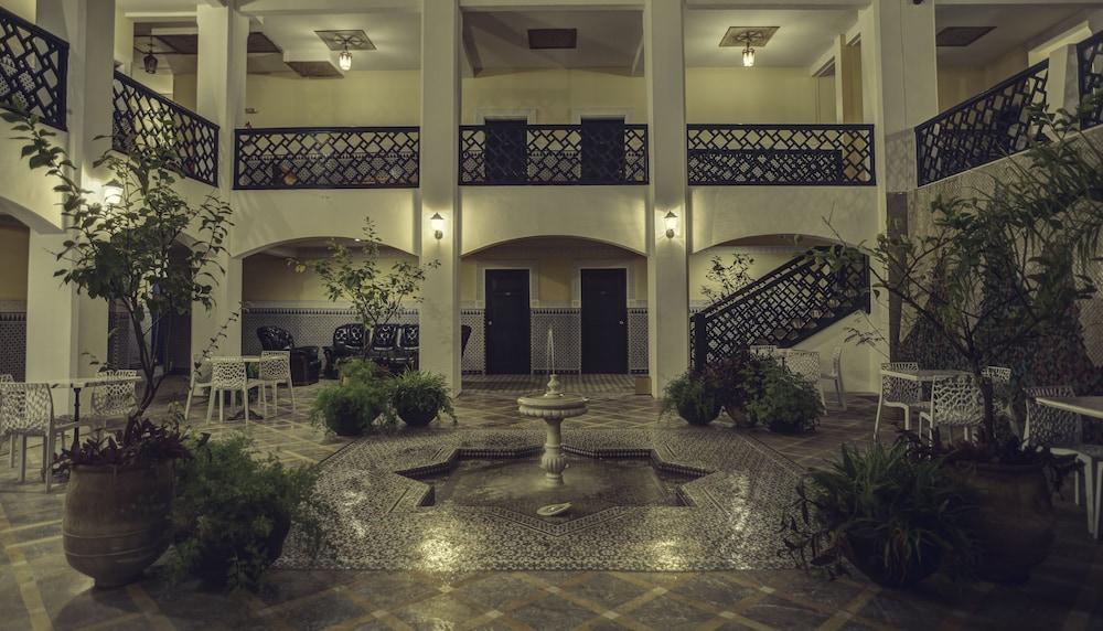 Hôtel Batha - Featured Image