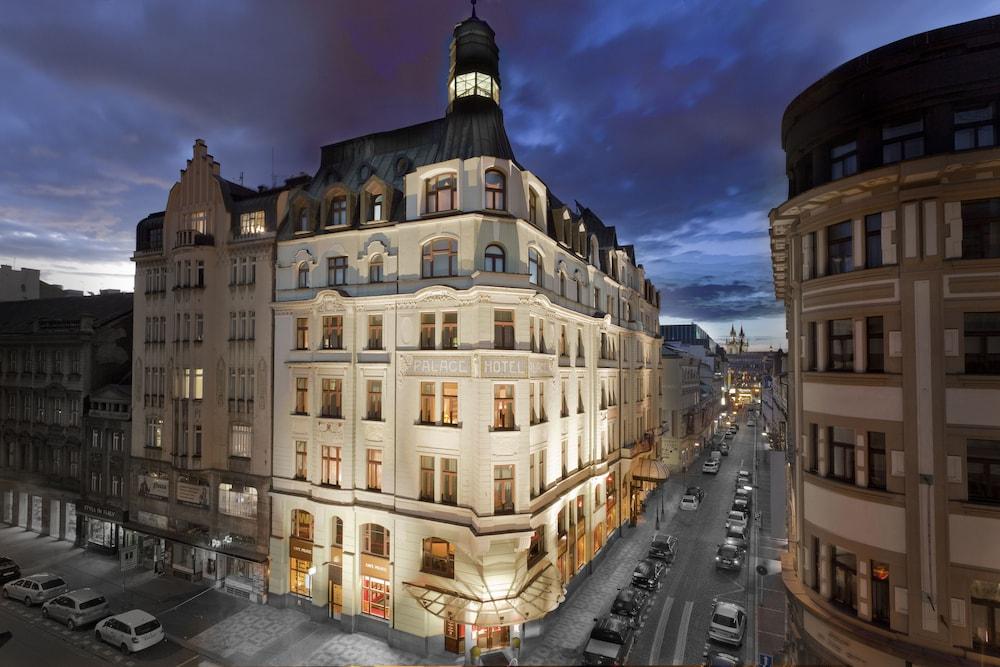 Art Nouveau Palace Hotel - Featured Image