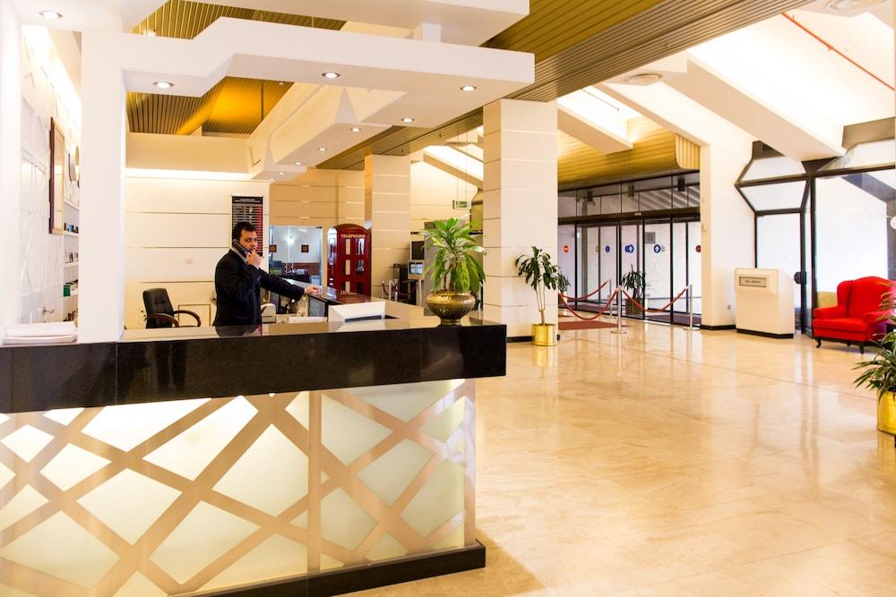 Safir Airport Hotel - Reception