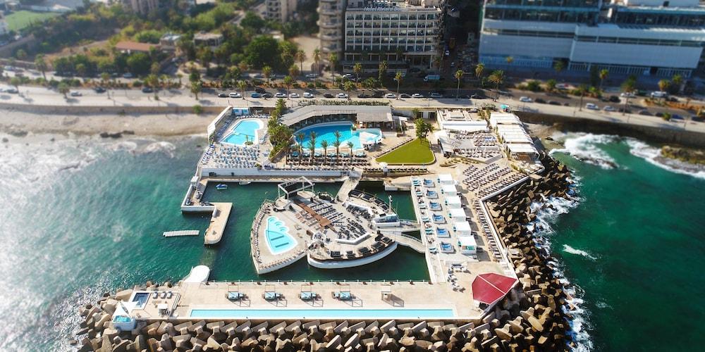 Riviera Hotel Beirut - Featured Image