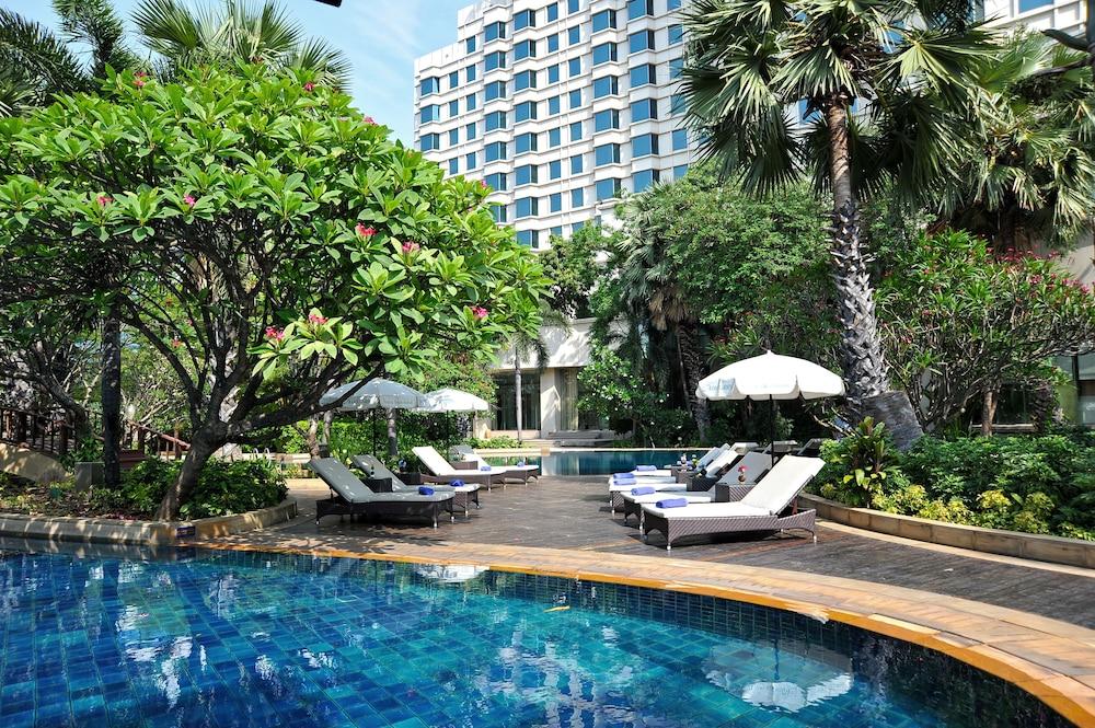 Rama Gardens Hotel Bangkok - Pool