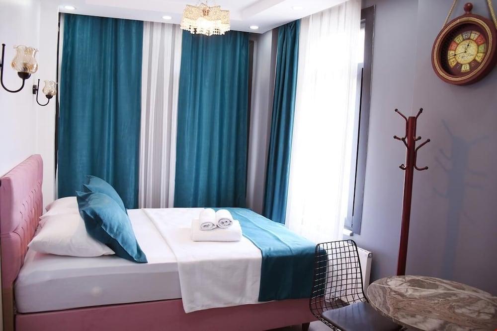Galata Zade Hotel - Room