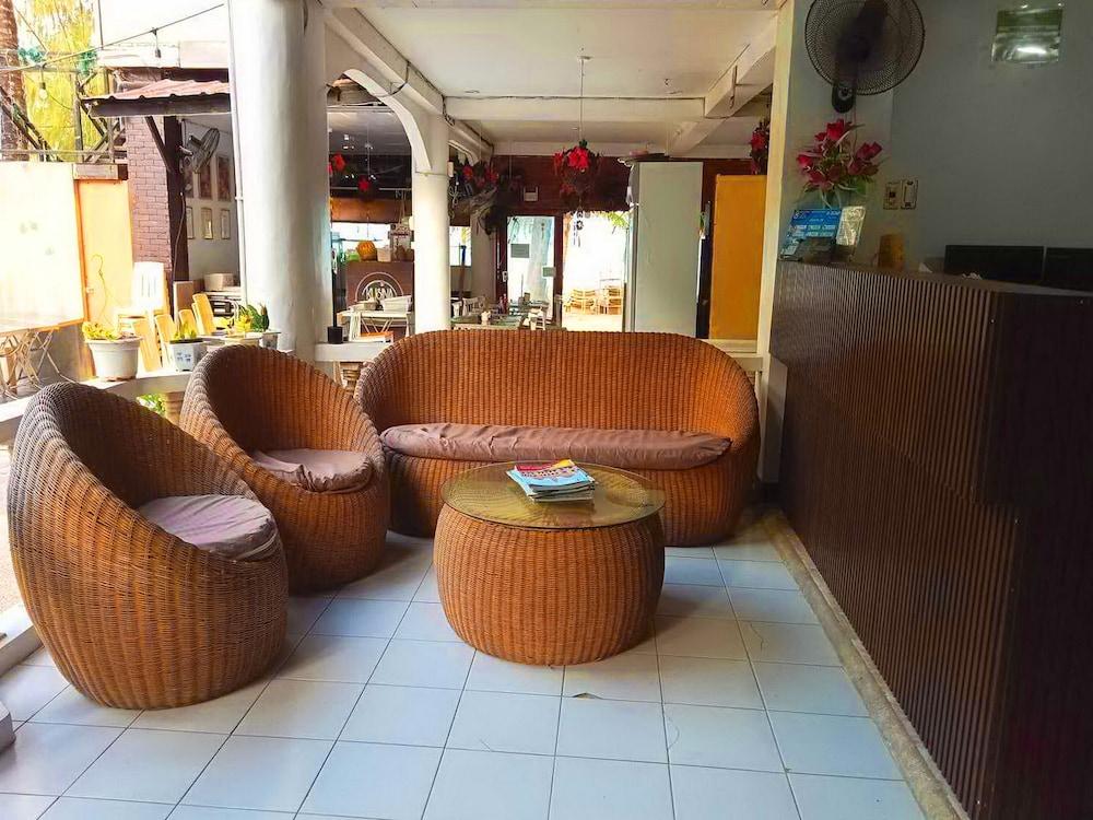 Boracay Peninsula - Lobby Sitting Area