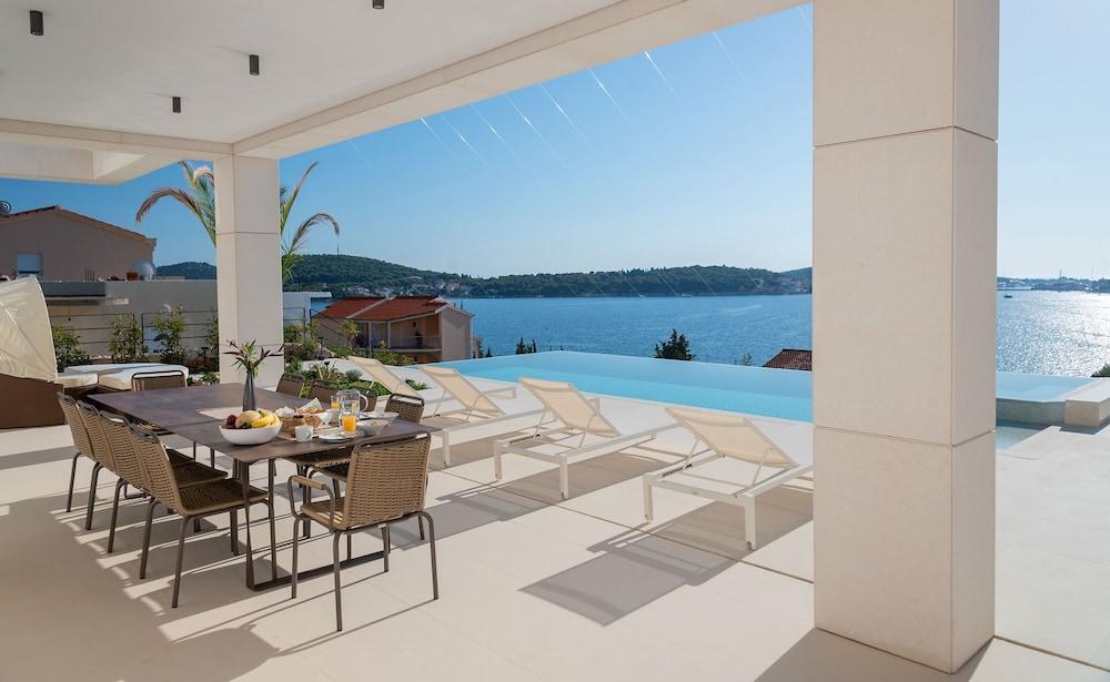 Luxury Villa Carpe Diem Paradise - Pool