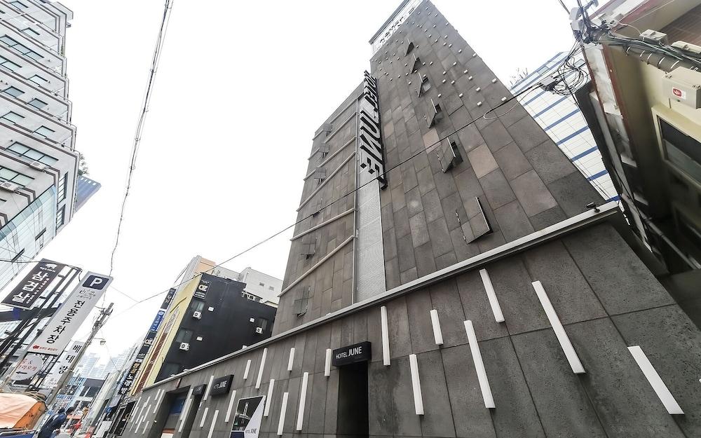 Busan Haeundae Hotel June - Exterior