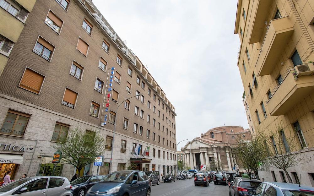 Radisson Blu GHR Hotel, Rome - Exterior