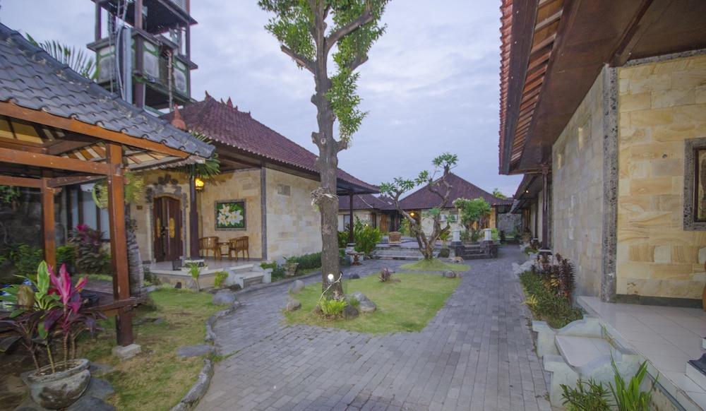 Taman Sari Cottages 2 - Property Grounds