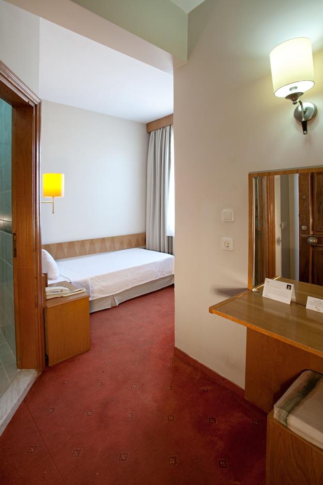 Hotel Ilkay - Room