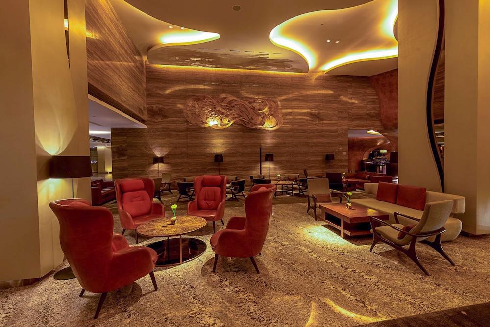 Hilton Colombo - Lobby