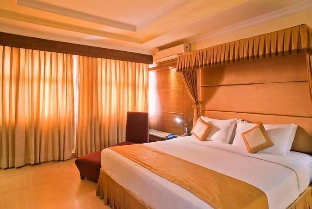 Hotel Gulshan International - Room