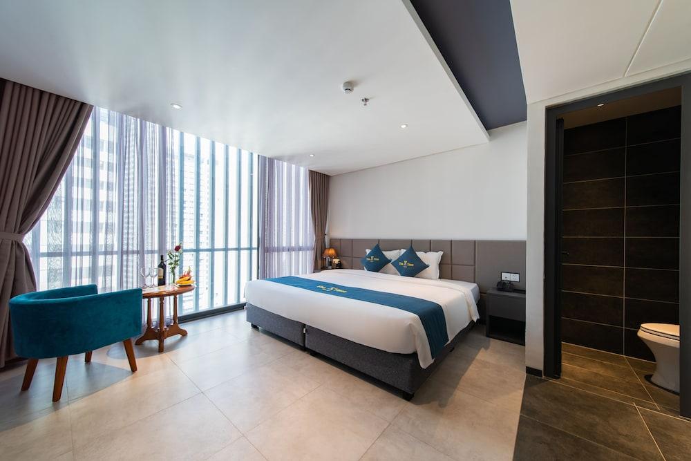 The Time Hotel Nha Trang - Featured Image