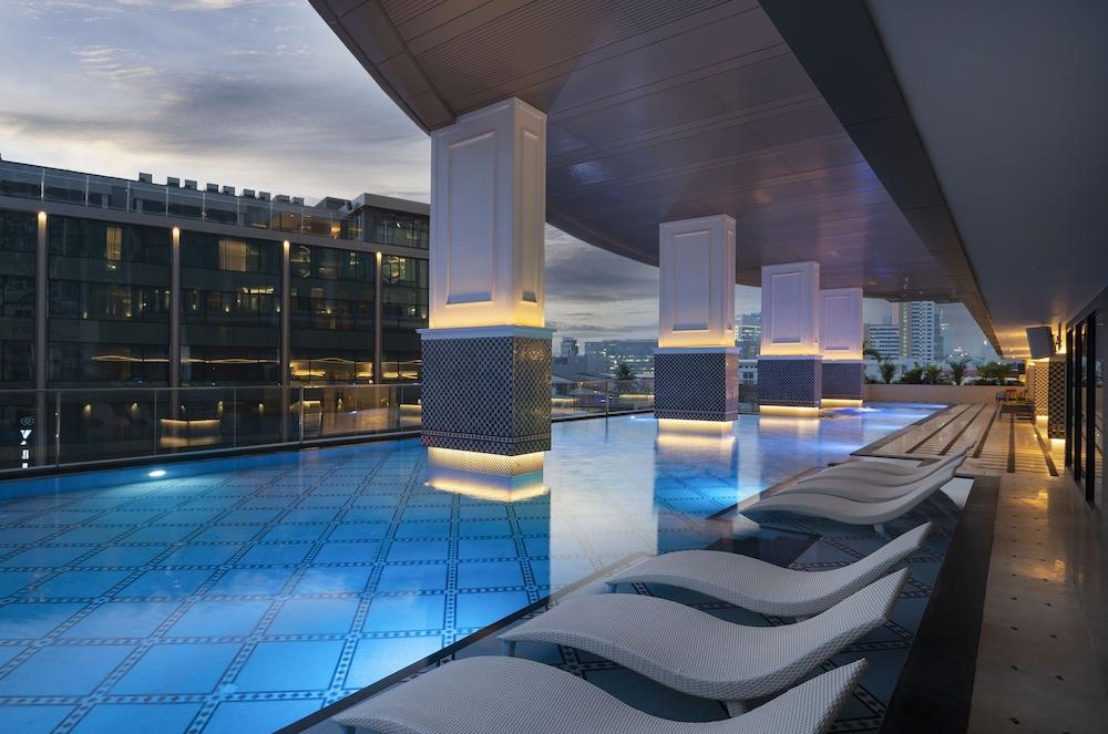 Valia Hotel Bangkok Sukhumvit - Pool