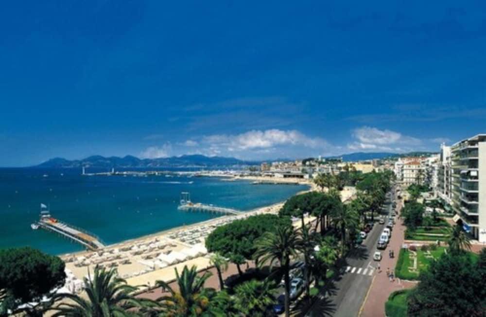 Novotel Suites Cannes Centre - Exterior