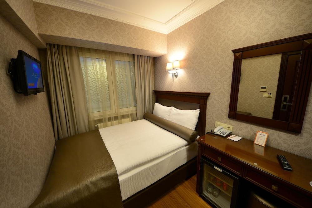 Grand Bazaar Hotel - Room