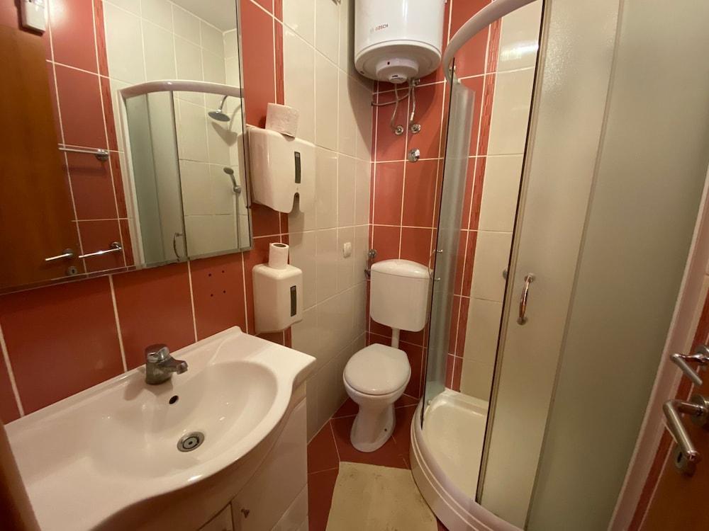 Vila Danica - Bathroom