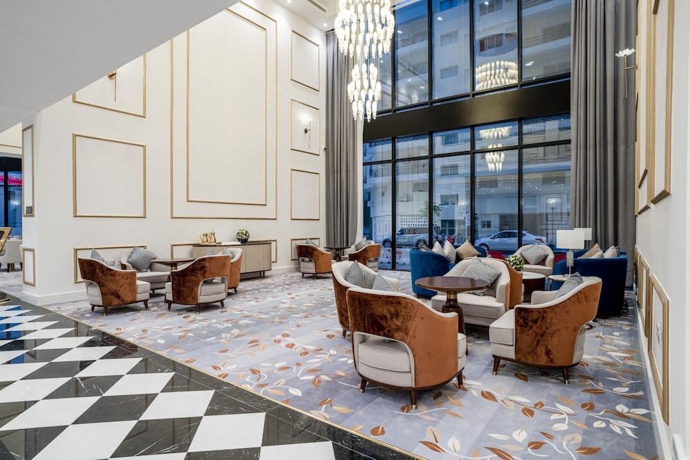 Royal Sherao Hotel - Lobby Sitting Area