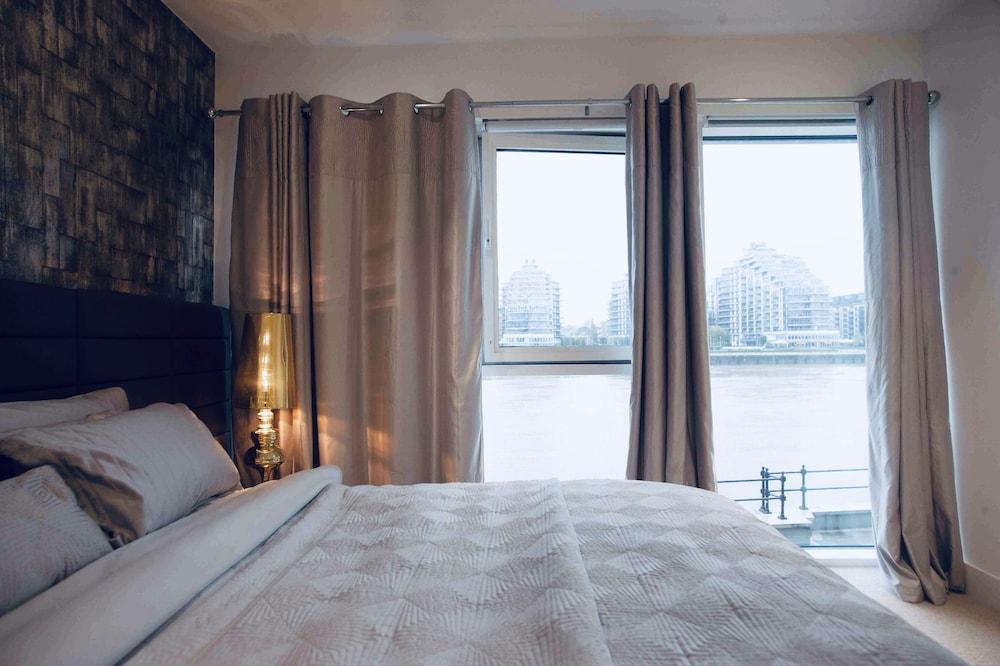 شقة على ضفاف نهر التايمز في لندن - Room